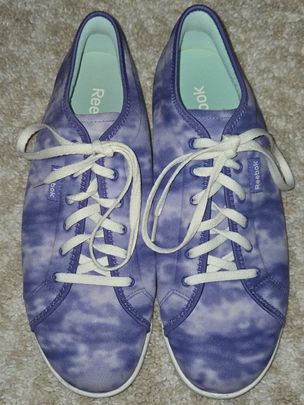 Reebok Skyscape Runaround Sneakers Purple/White Size 9.5